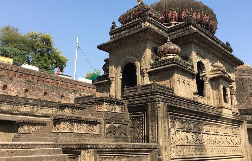 Shri Ahilyeshwar Temple